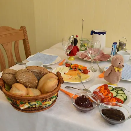 Haus Orchideental Отель 3*