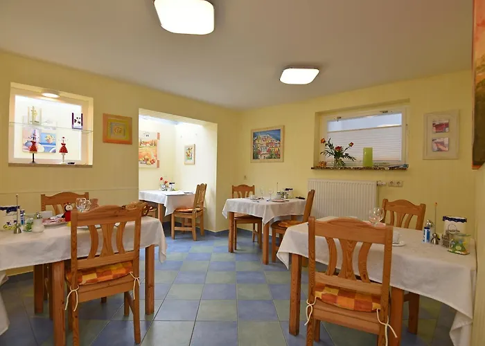 Haus Orchideental Hotell